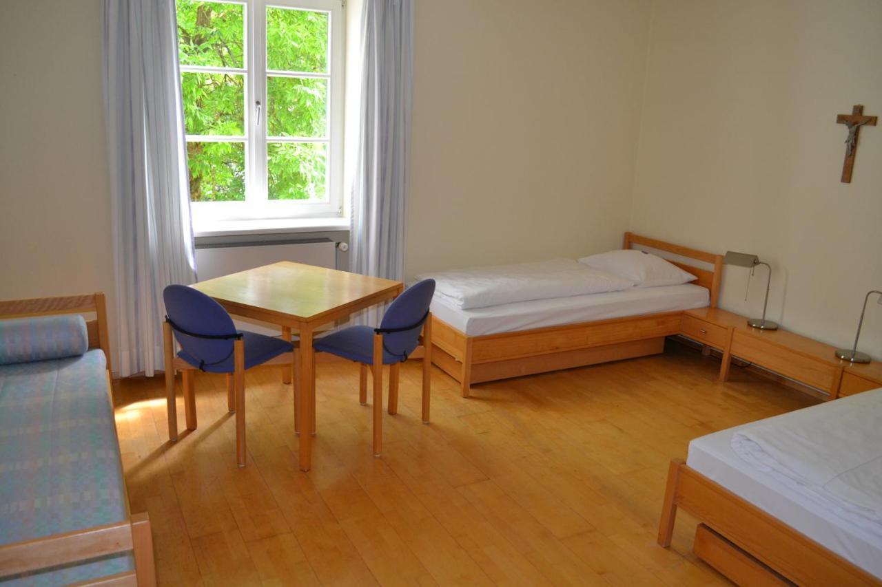 Haus Der Begegnung Heilig Geist Hotel Burghausen Ngoại thất bức ảnh
