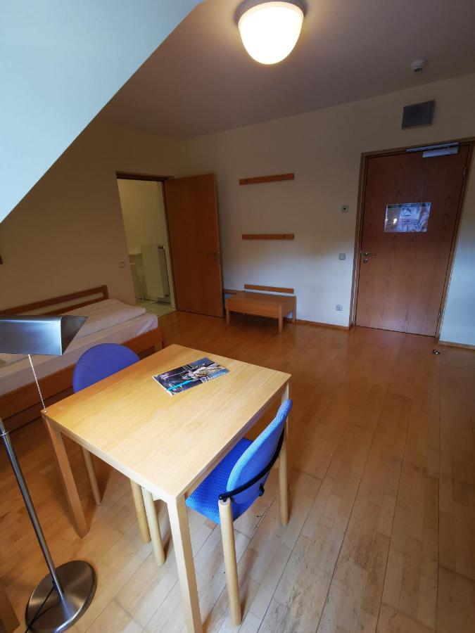 Haus Der Begegnung Heilig Geist Hotel Burghausen Ngoại thất bức ảnh