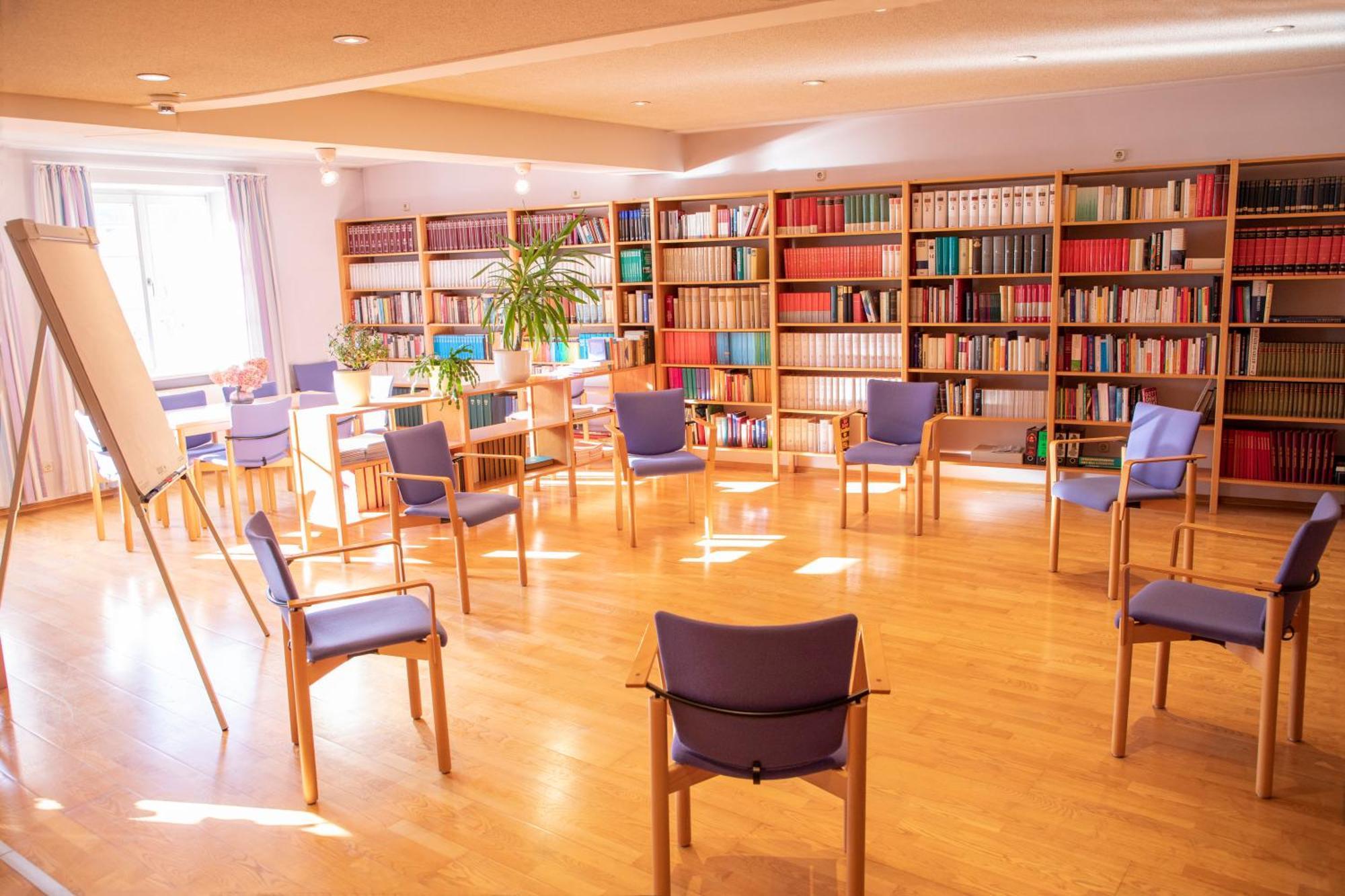 Haus Der Begegnung Heilig Geist Hotel Burghausen Ngoại thất bức ảnh