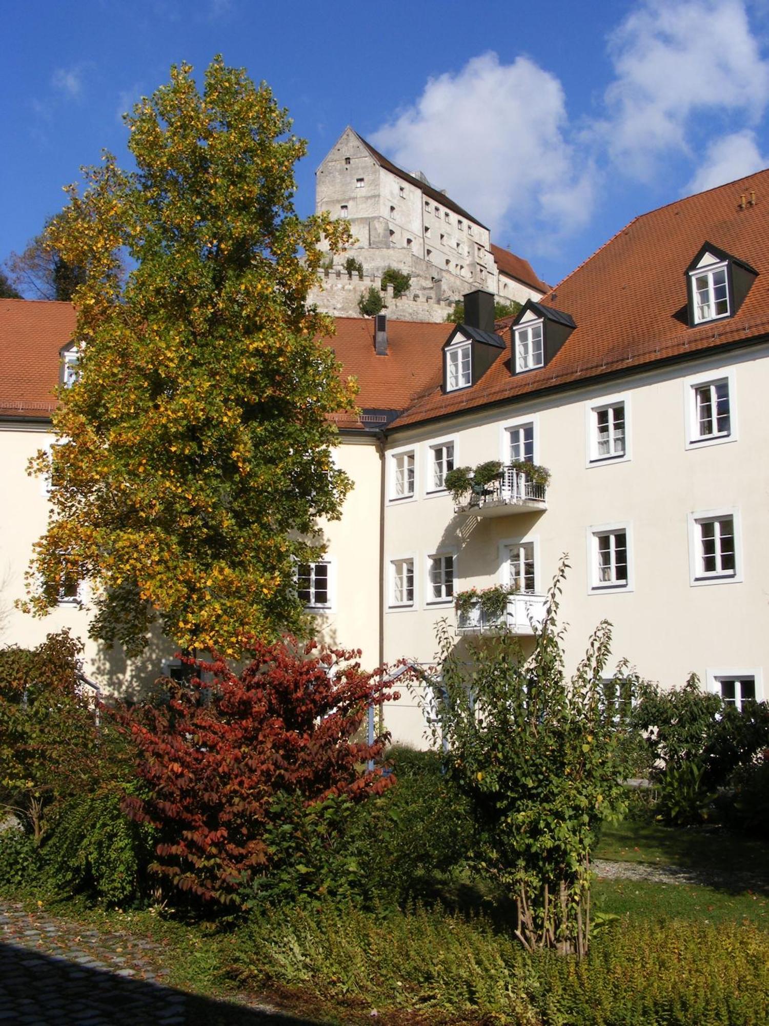 Haus Der Begegnung Heilig Geist Hotel Burghausen Ngoại thất bức ảnh